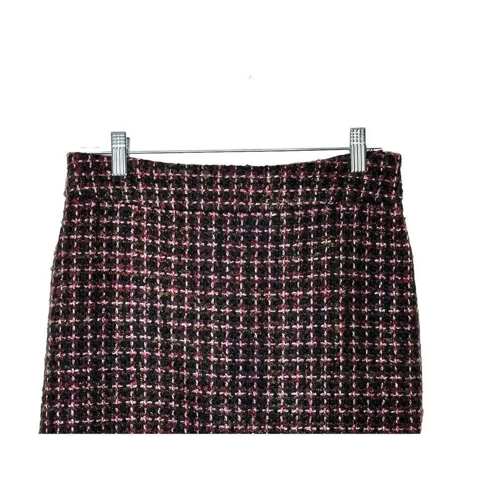 Elegant Tweed Skirt - Pink and Black - Picture 3 of 9